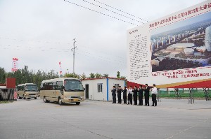 姜大明省長視察濰坊昌大建設(shè)集團承建的魯臺經(jīng)貿(mào)會展中心工程